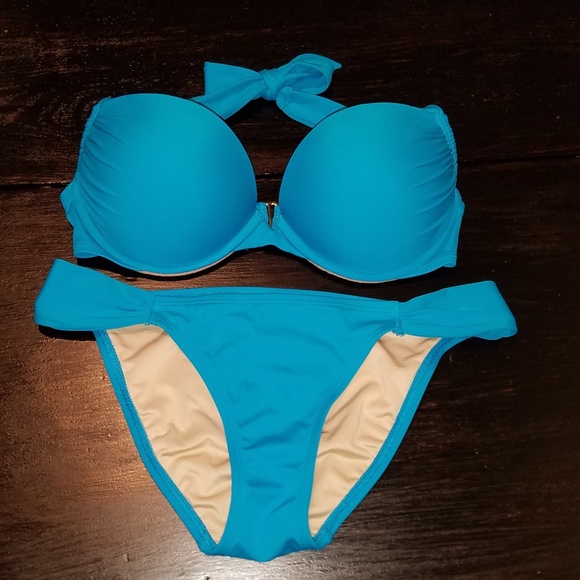 Victoria's Secret Other - Aqua Victoria's Secret Push-Up Swim Suit Top